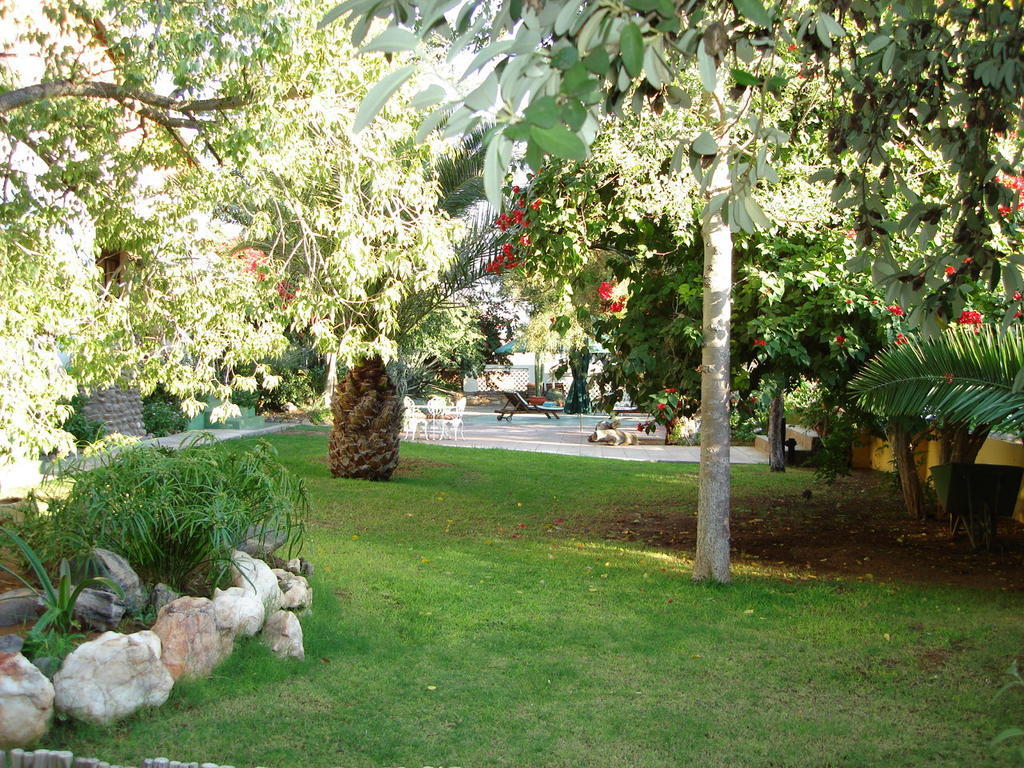 Corona Guest Farm Kültér fotó